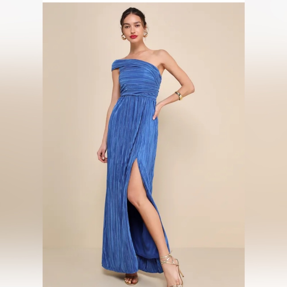 Lulus Blue Off-Shoulder Dress size XS